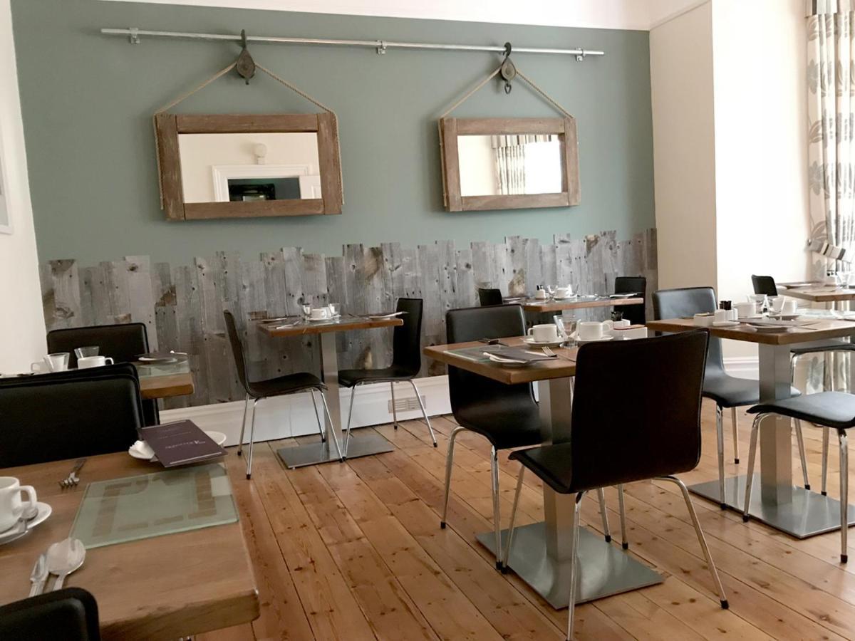 St Bernards Hotel New Quay Екстериор снимка