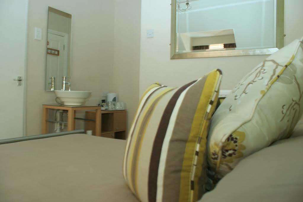 St Bernards Hotel New Quay Екстериор снимка